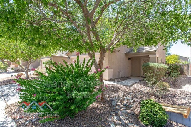 42004 W Sunland Dr Maricopa, AZ 85138 photo 2