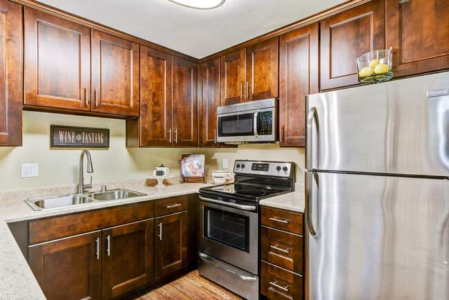 Santee Villas photo 5
