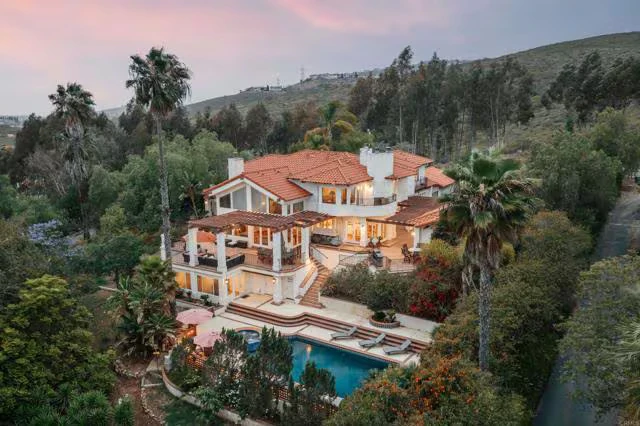 20784 Fortuna Del Norte Escondido, CA 92029