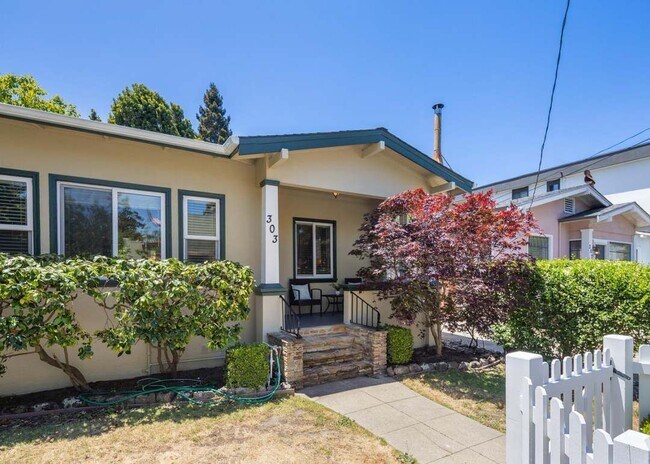 303 Highland Ave San Mateo, CA 94401 photo 3