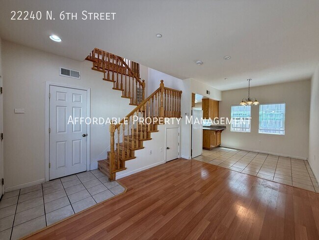 22240 N 6th St photo 5