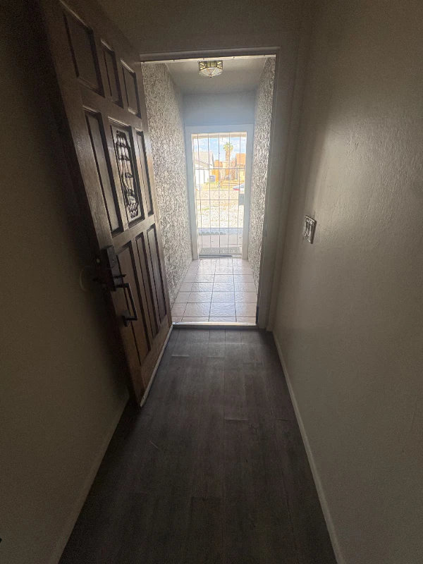 702 N 1st St Avondale, AZ 85323 photo 3