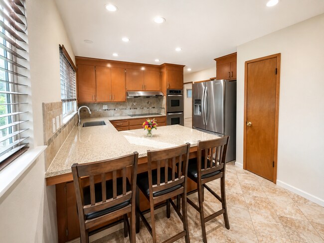 4469 Faulkner Dr Fremont, CA 94536 photo 3