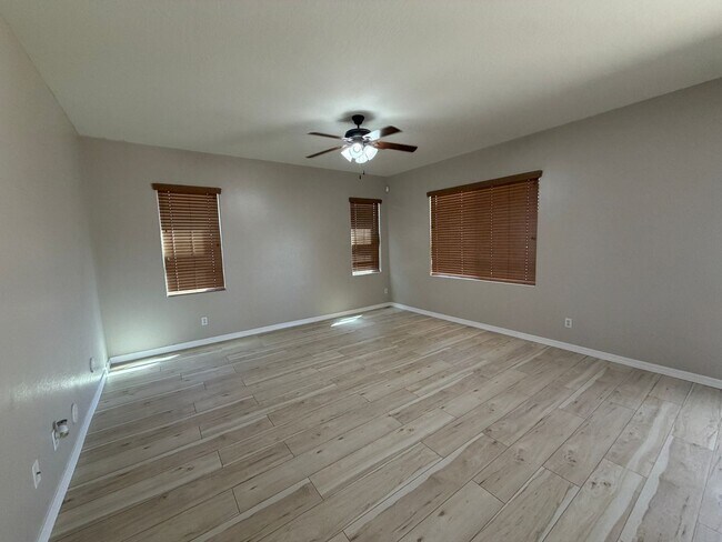 24763 W Jones Ave Buckeye, AZ 85326 photo 5