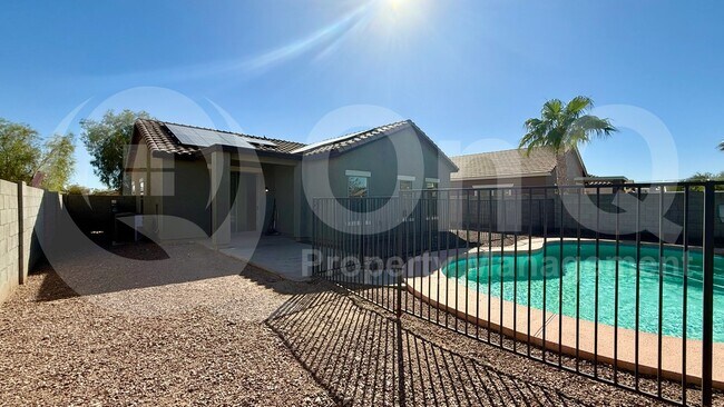 25650 W Burgess Ln Buckeye, AZ 85326 photo 3