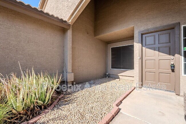 4202 E White Aster St Phoenix, AZ 85044 photo 4