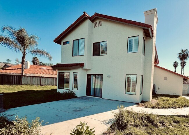 4996 Wildwood Dr Oceanside, CA 92057 photo 4