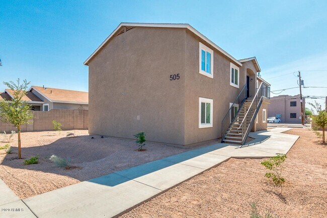 505 E 9th Ave Apache Junction, AZ 85119 photo 4