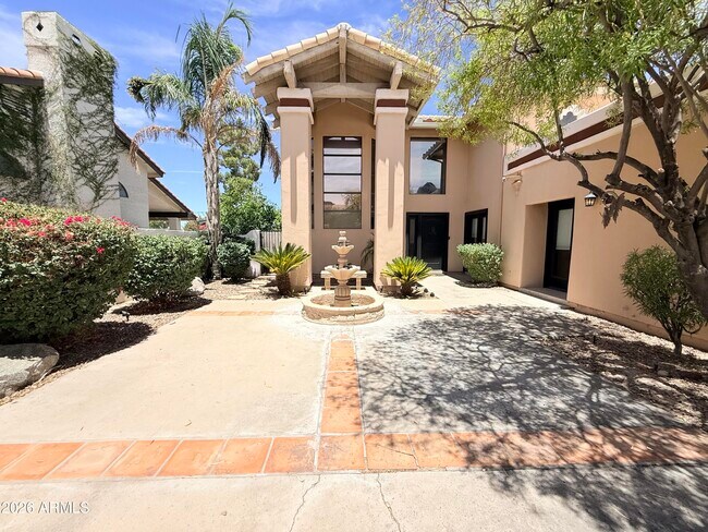 1406 E Tierra Buena Ln Phoenix, AZ 85022 photo 3