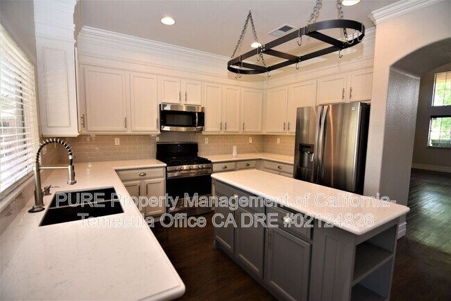 45405 Eagle Crest Ln Temecula, CA 92592 photo 3