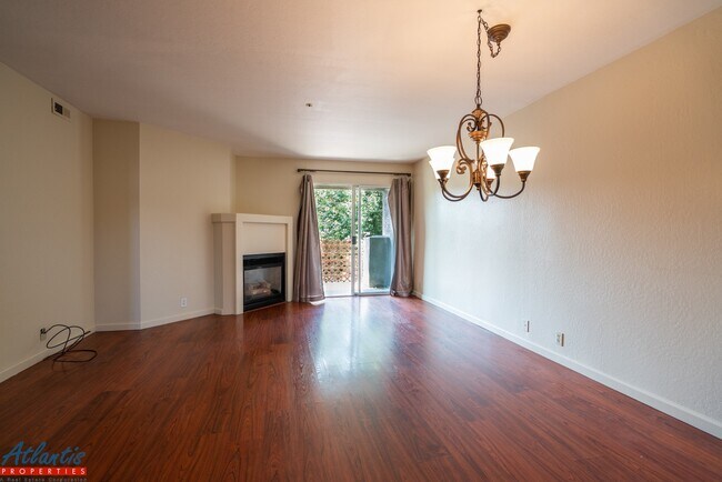308 River St Santa Cruz, CA 95060 photo 2