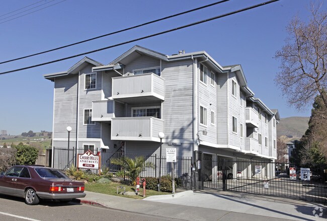 Cherry Hill Apartments photo 2