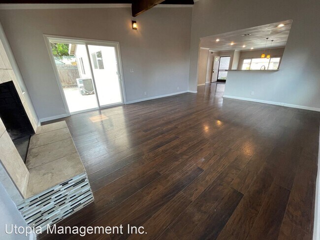 10265 Saluda Ave San Diego, CA 92126 photo 5