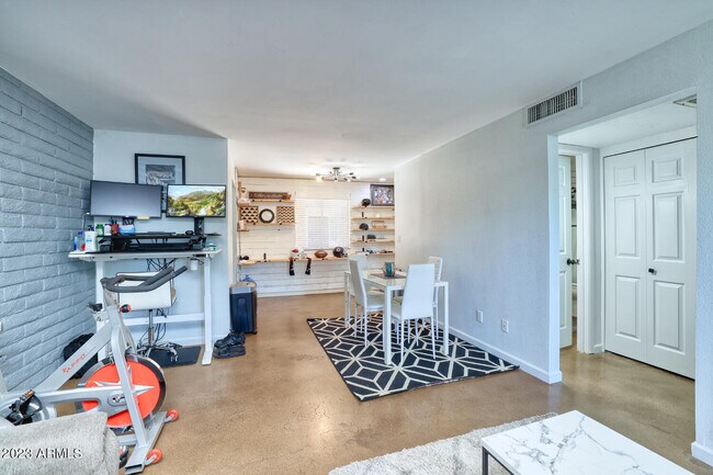 4354 N 82nd St Scottsdale, AZ 85251 photo 5