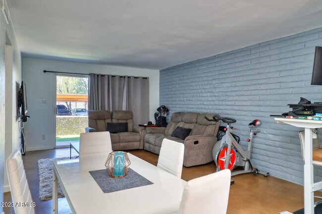 4354 N 82nd St Scottsdale, AZ 85251 photo 4