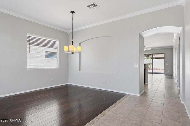 2418 W Red Range Way Phoenix, AZ 85085 photo 4