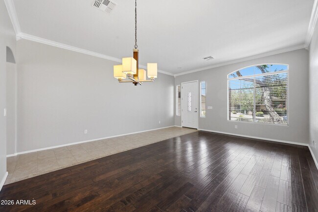 2418 W Red Range Way Phoenix, AZ 85085 photo 5