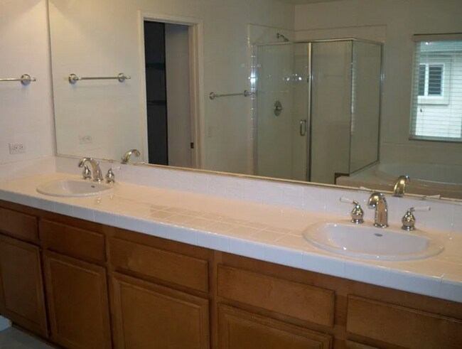 37245 La Lune Ave Murrieta, CA 92563 photo 2