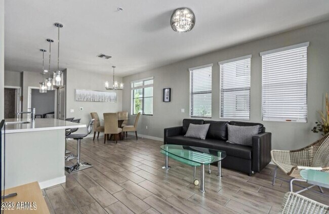 2511 W Queen Creek Rd Chandler, AZ 85248 photo 5
