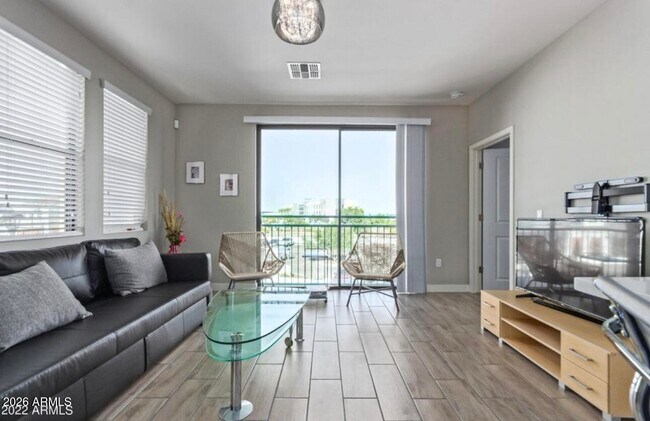 2511 W Queen Creek Rd Chandler, AZ 85248 photo 4
