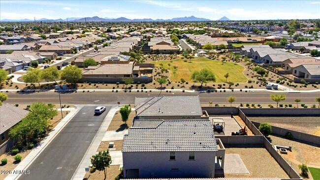 7119 W Golden Ln Peoria, AZ 85345 photo 5