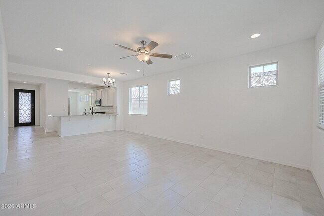 31958 N 123rd Ln Peoria, AZ 85383 photo 5