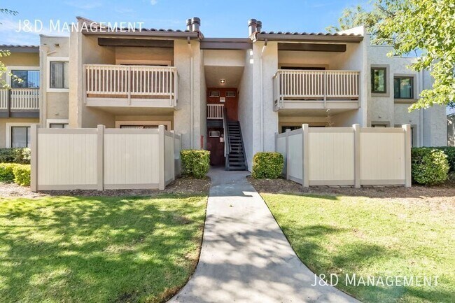 9949 Azuaga St San Diego, CA 92129 photo 2