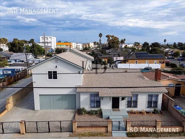 431 Sampson St San Diego, CA 92113 photo 2