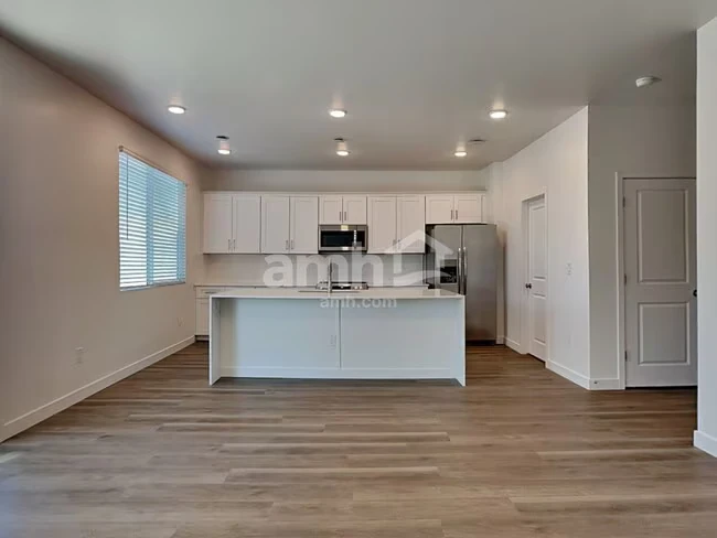 4629 S 97th Dr Tolleson, AZ 85353 photo 5