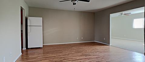 3001 W Mandalay Ln Phoenix, AZ 85053 photo 2