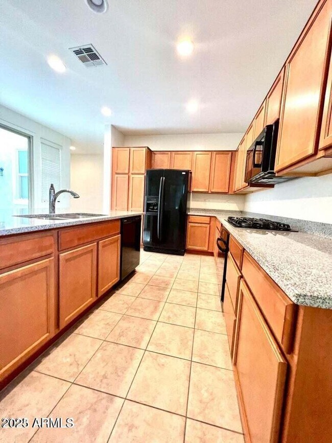 3836 East Stiles Lane Gilbert, AZ 85295 photo 3