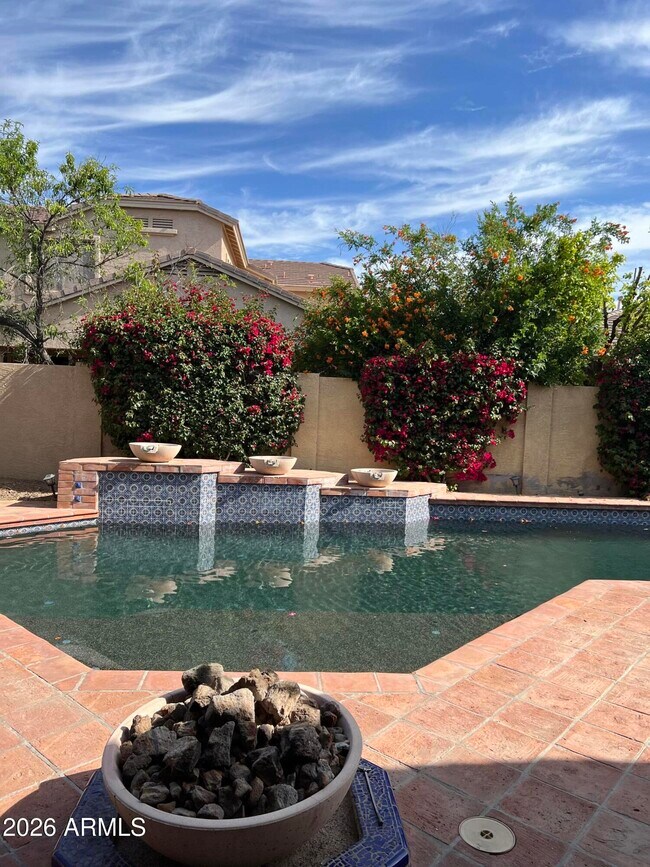 3022 W Gran Paradiso Dr Phoenix, AZ 85086 photo 3