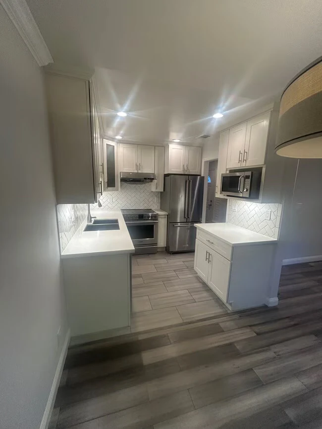 1141 San Ramon Valley Blvd Danville, CA 94526 photo 5