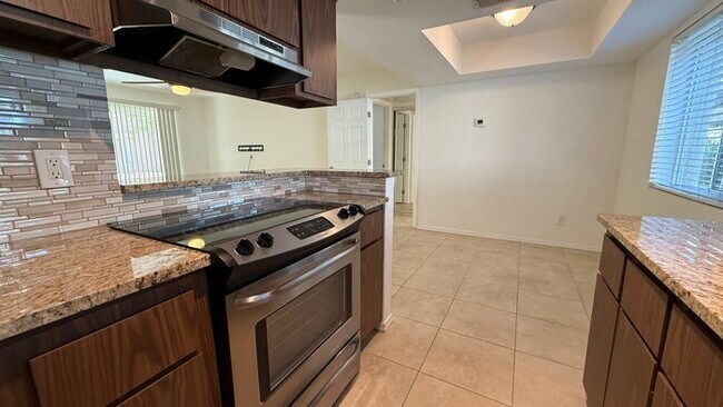 4554 E Paradise Village Pkwy N Phoenix, AZ 85032 photo 3
