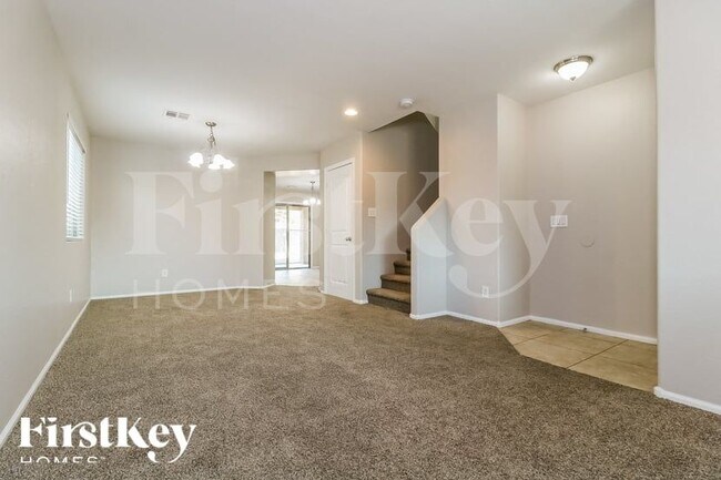 10222 W Hess St Tolleson, AZ 85353 photo 4