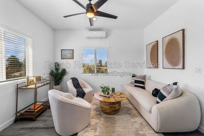 5116 69th St San Diego, CA 92115 photo 4