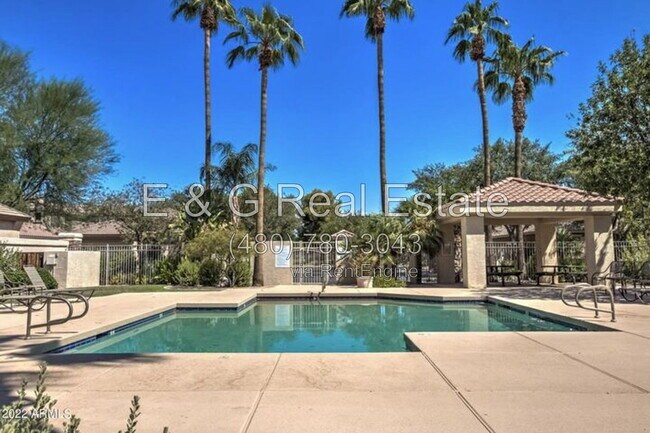 1167 N Cholla St Chandler, AZ 85224 photo 2