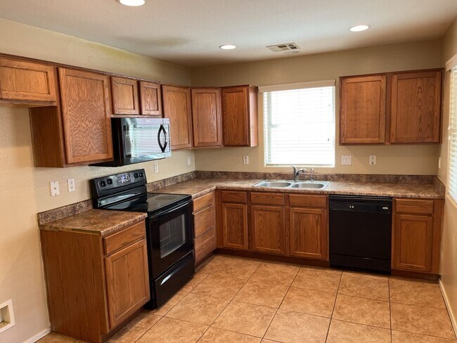 2547 E Bart St Gilbert, AZ 85295 photo 5