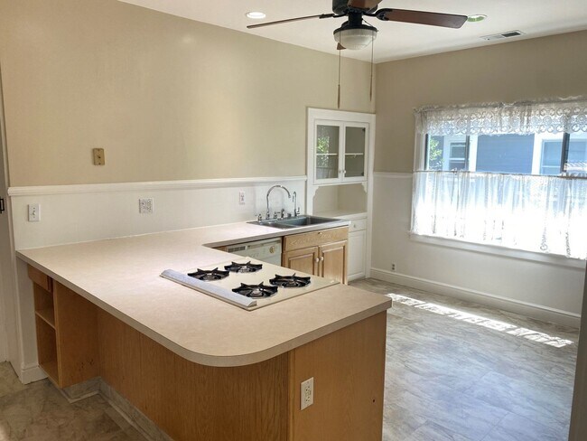 331 N 11th St San Jose, CA 95112 photo 5