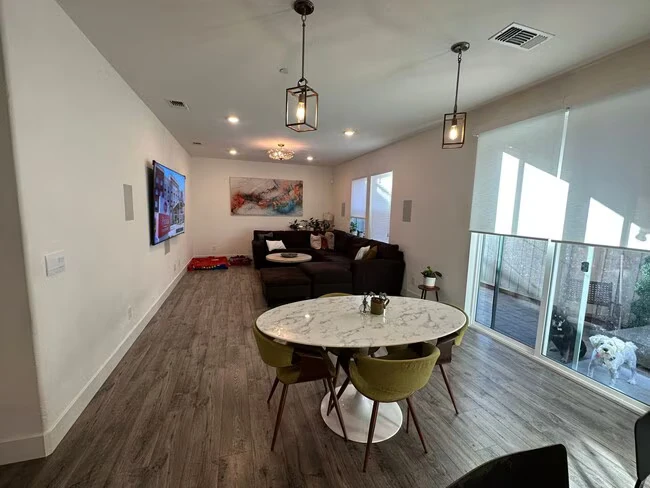 6060 Kerry Rd Rohnert Park, CA 94928 photo 3