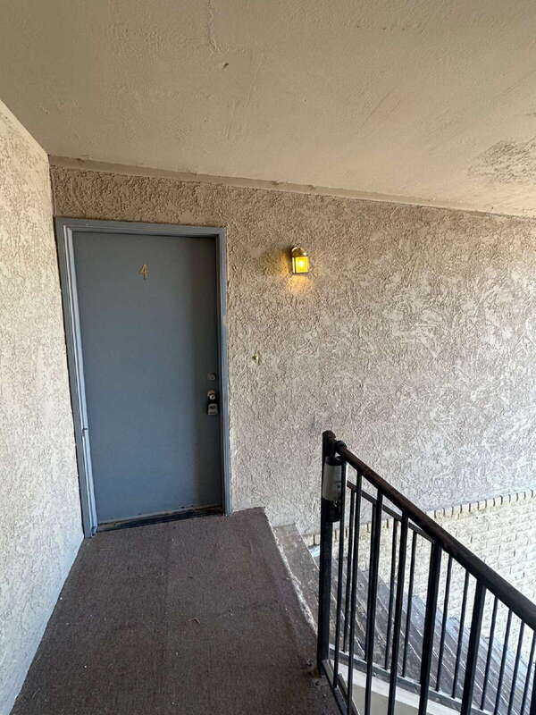 10660 W Concordia Dr Arizona City, AZ 85123 photo 2