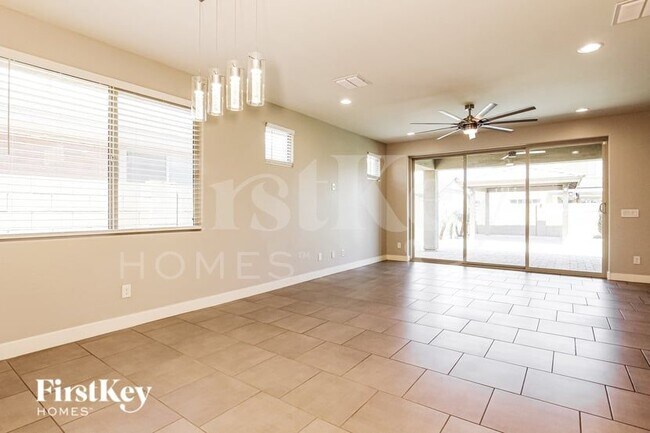 18742 W Colter St Litchfield Park, AZ 85340 photo 3