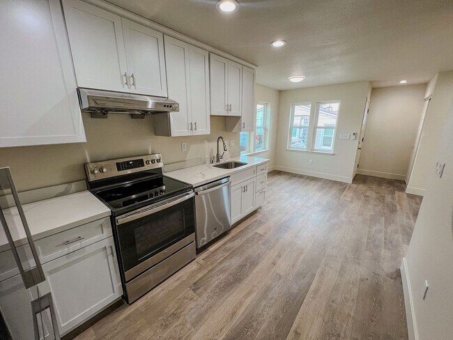 741 Fargo Ave San Leandro, CA 94579 photo 4