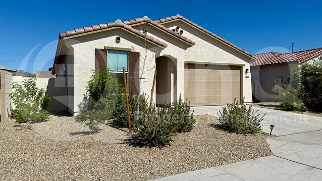 24196 W Hess Ave Buckeye, AZ 85326 photo 2