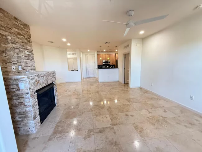 7291 N Scottsdale Rd Scottsdale, AZ 85253 photo 2