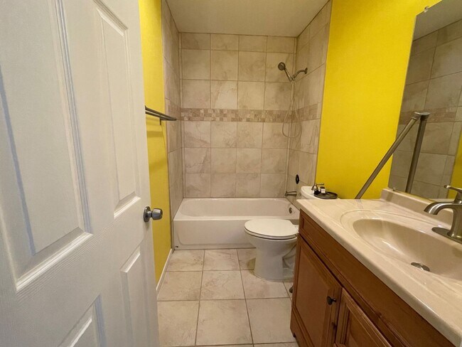 4875 Cole St San Diego, CA 92117 photo 5