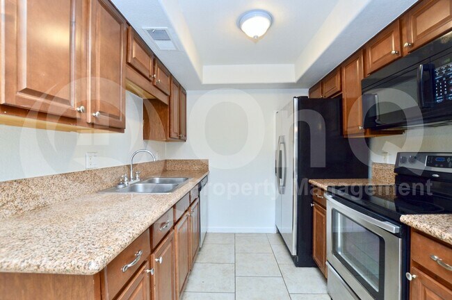 3119 W Cochise Dr Phoenix, AZ 85051 photo 2