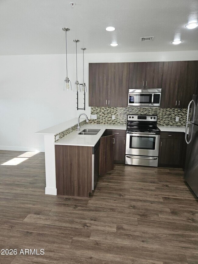 7981 E Wilshire Dr Scottsdale, AZ 85257 photo 2