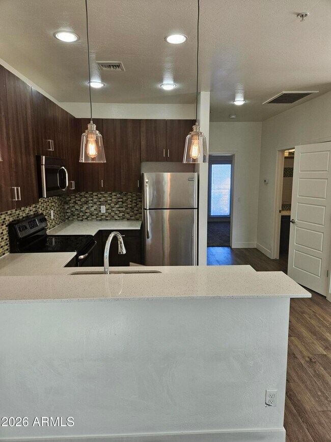 7981 E Wilshire Dr Scottsdale, AZ 85257 photo 4