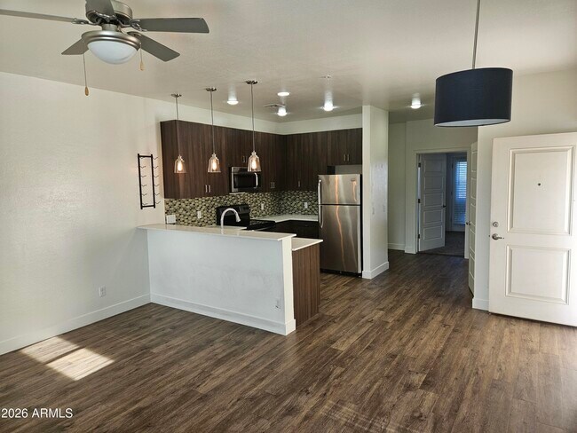 7981 E Wilshire Dr Scottsdale, AZ 85257